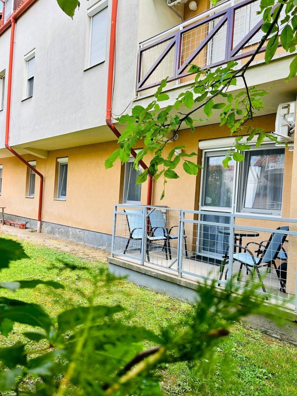 Sunhouse Apartman Hajdúszoboszló Exteriér fotografie
